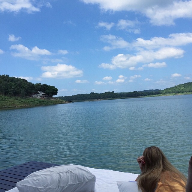 ดีเจภูมิ เนย เนโกะจัมพ์ ดีเจภูมิ เนย เนโกะจัมพ์