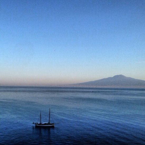 ปั้นจั่น ปรมะ ถ่ายแฟชั่นเซตที่อิตาลี ปั้นจั่น ปรมะ ถ่ายแฟชั่นเซตที่อิตาลี