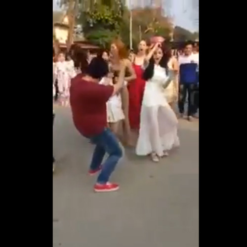 แพท ณปภา โชว์สเต็ปแดนซ์ เต้นหน้านาคในงานบวช แพท ณปภา โชว์สเต็ปแดนซ์ เต้นหน้านาคในงานบวช