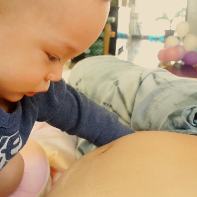 ปีเตอร์ พลอย เผยคลิปอัลตราซาวด์ลูกชายคนที่ 2 ปีเตอร์ พลอย เผยคลิปอัลตราซาวด์ลูกชายคนที่ 2