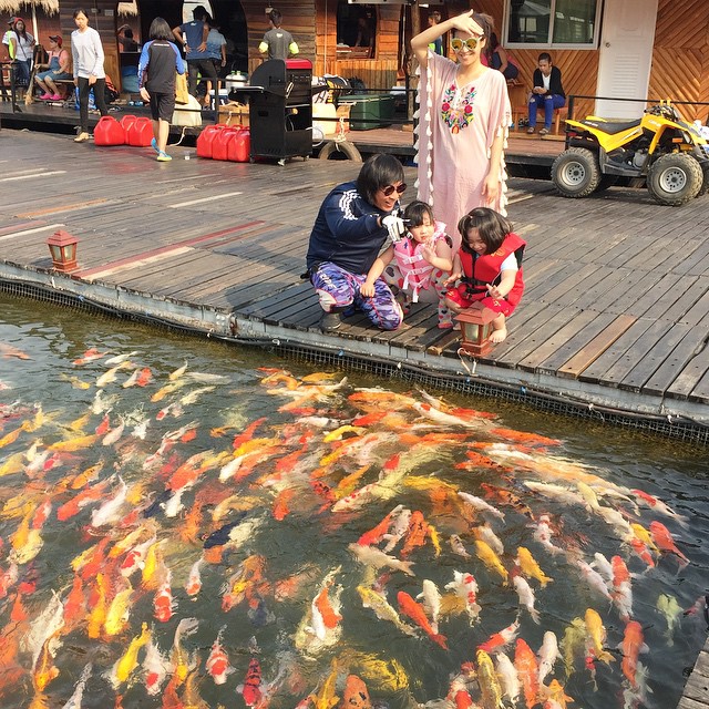 เปิ้ล นาคร น้องออกัส ออก้า เปิ้ล นาคร น้องออกัส ออก้า