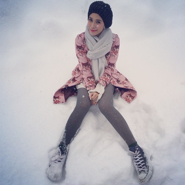 พลอย เฌอมาลย์ คริส หอวัง ถ่ายแบบ นิตยสารเพื่อนเดินทาง พลอย เฌอมาลย์ คริส หอวัง ถ่ายแบบ นิตยสารเพื่อนเดินทาง