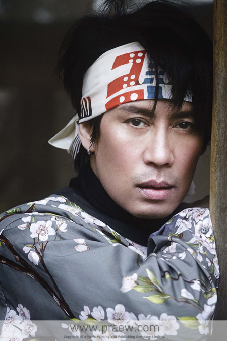 เบิร์ด ธงไชย แมคอินไตย์ ปกนิตยสารแพรว ฉบับครบรอบ 35 ปี เบิร์ด ธงไชย แมคอินไตย์ ปกนิตยสารแพรว ฉบับครบรอบ 35 ปี