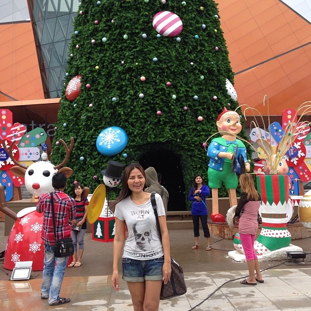 สุนารี ราชสีมา ประวัติ สุนารี ราชสีมา ประวัติ