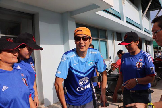 แท่ง ศักดิ์สิทธิ์ แท่ง ศักดิ์สิทธิ์