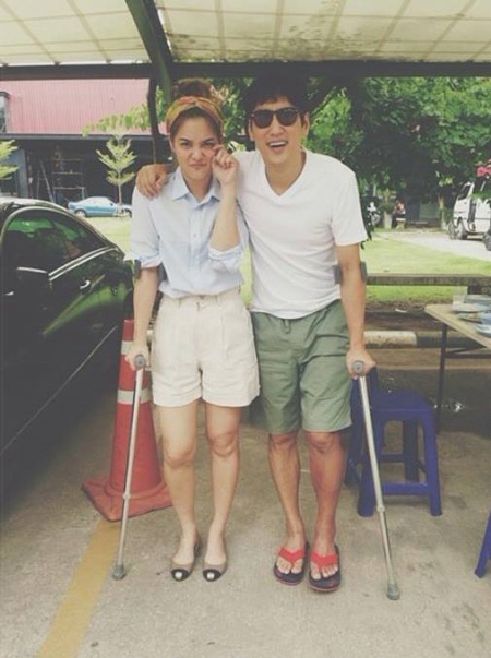 แท่ง ศักดิ์สิทธิ์ แท่ง ศักดิ์สิทธิ์