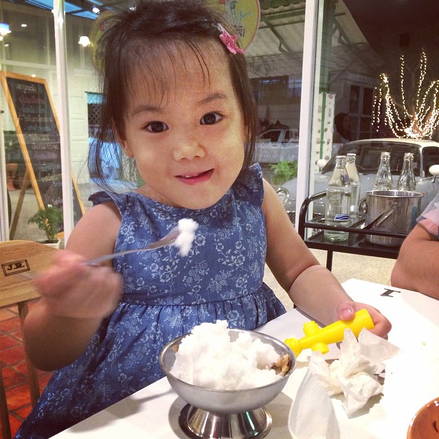 บอย ปกรณ์ น้องวันใหม่ ตะลุยเที่ยวทะเลหัวหิน บอย ปกรณ์ น้องวันใหม่ ตะลุยเที่ยวทะเลหัวหิน