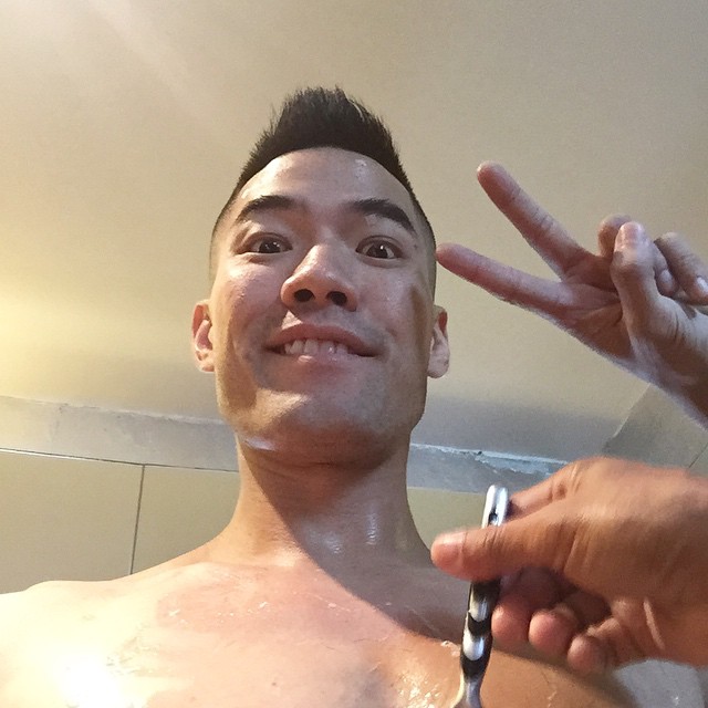 วู้ดดี้ วุฒิธร โกนขนทั้งตัว เตรียมลงแข่งเพาะกาย วู้ดดี้ วุฒิธร โกนขนทั้งตัว เตรียมลงแข่งเพาะกาย