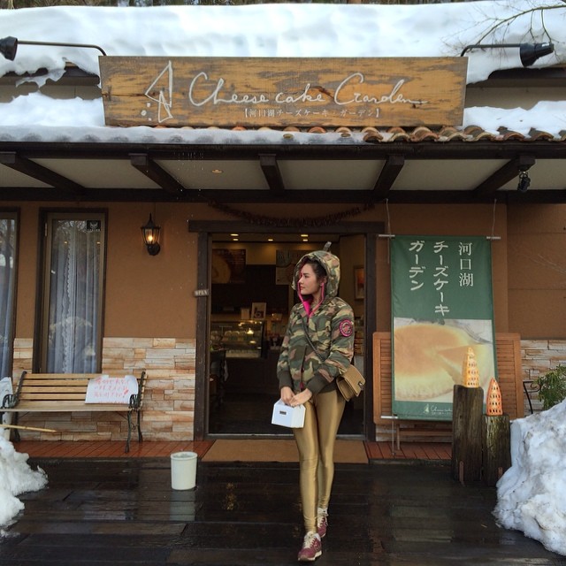 หญิง รฐา - น้อย โพธิ์งาม ญี่ปุ่น หญิง รฐา - น้อย โพธิ์งาม ญี่ปุ่น