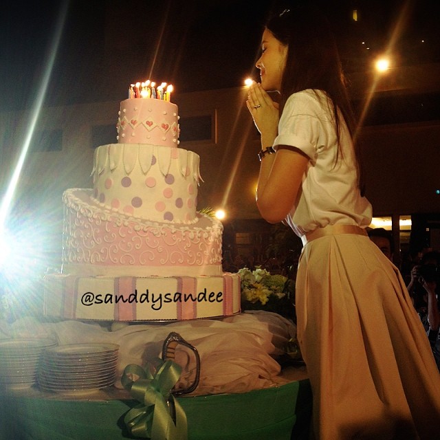 ญาญ่า อุรัสยา วันเกิด ญาญ่า อุรัสยา วันเกิด