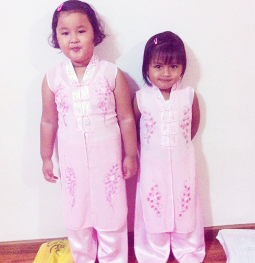ชุดกี่เพ้าเด็ก ชุดกี่เพ้าเด็ก