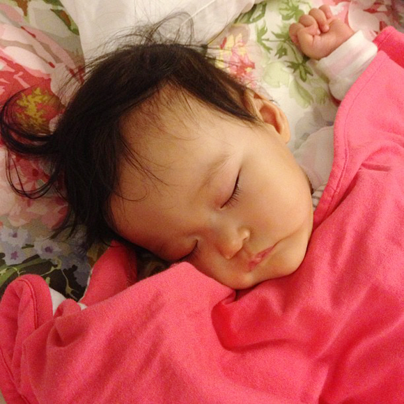 น้องนิริน ลูกหนิง จิน น้องนิริน ลูกหนิง จิน