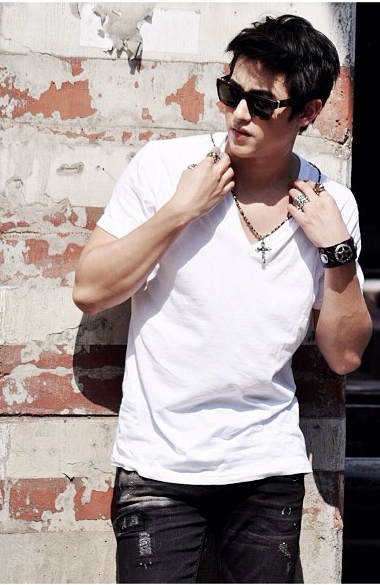 เจมส์ จิรายุ เจมส์ จิรายุ