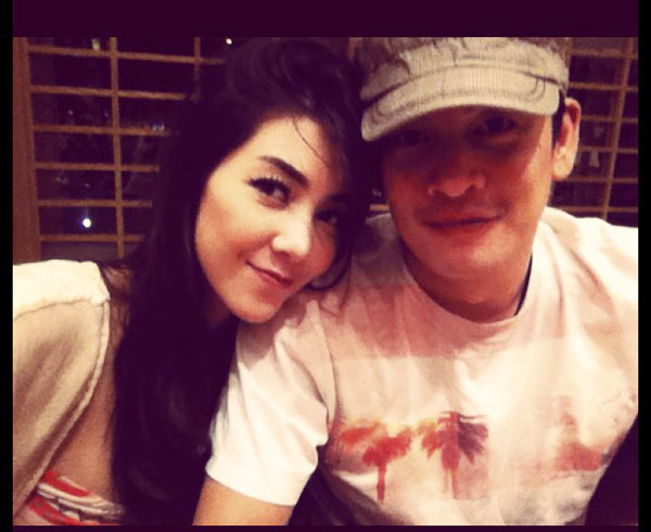 วุ้นเส้น ชาคริต