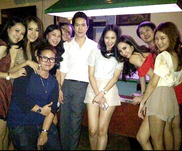 อั้ม พัชราภา เซอร์ไพรส์วันเกิด แอมป์ พิธาน