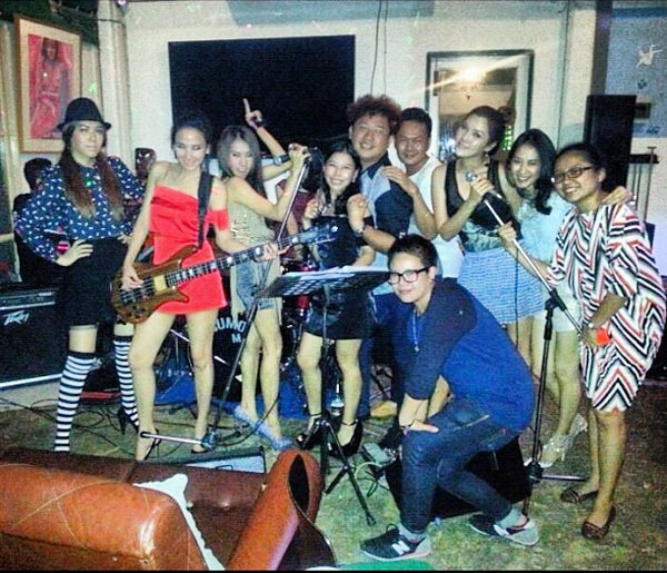 อั้ม พัชราภา เซอร์ไพรส์วันเกิด แอมป์ พิธาน