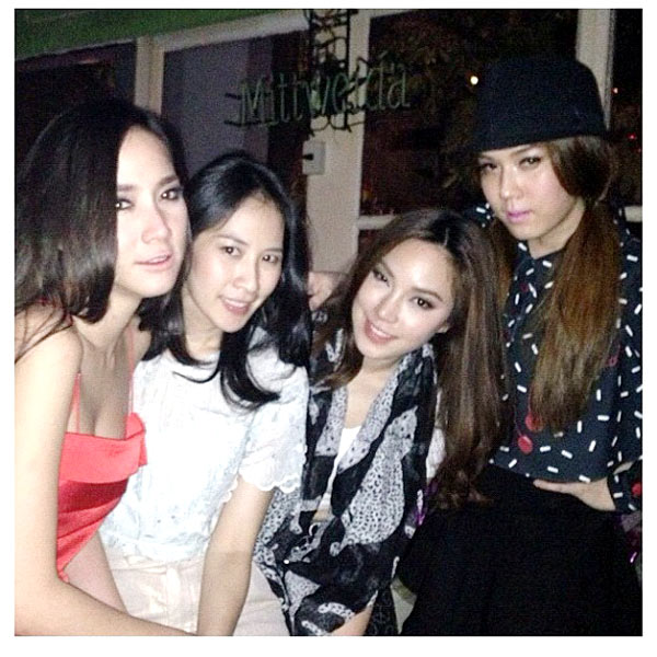 อั้ม พัชราภา เซอร์ไพรส์วันเกิด แอมป์ พิธาน