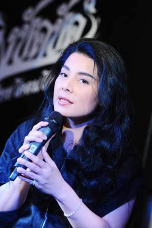 แก้ว เบญจา