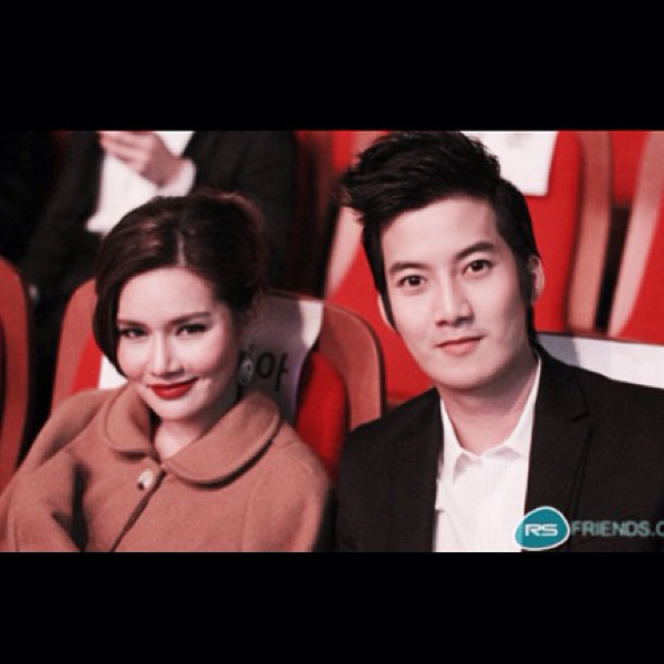 เชน ธนา รับรางวัลเอเชีย สตาร์ อวอร์ด