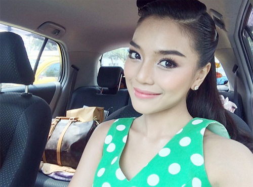 ปราง กัญญ์ณรัณ ปราง กัญญ์ณรัณ