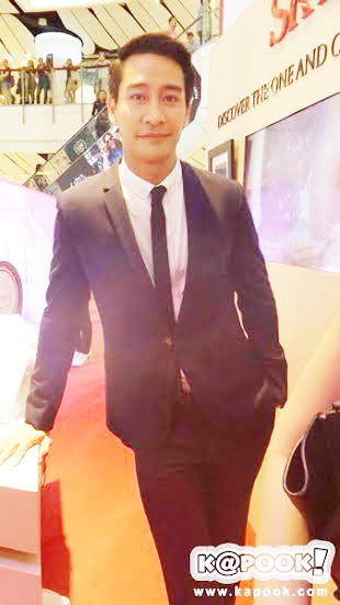 ป้อง ณวัฒน์ ป้อง ณวัฒน์