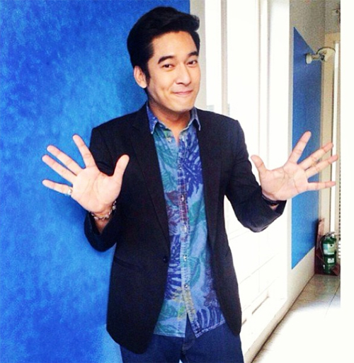 วี วีรภาพ วี วีรภาพ