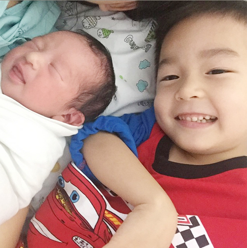 น้องชิลินลูกสาว พลอย ชิดจันทร์ น้องชิลินลูกสาว พลอย ชิดจันทร์