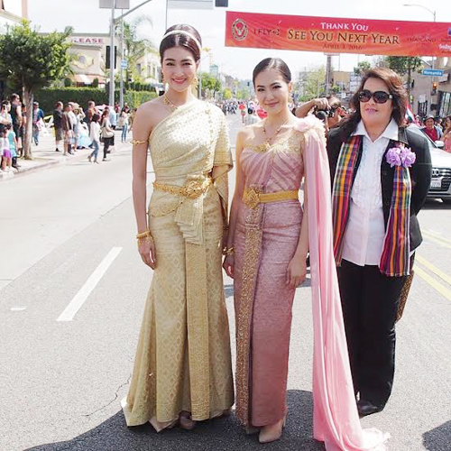 แพนเค้ก มิ้นท์ มิณฑิตา งานสงกรานต์ที่ LA แพนเค้ก มิ้นท์ มิณฑิตา งานสงกรานต์ที่ LA