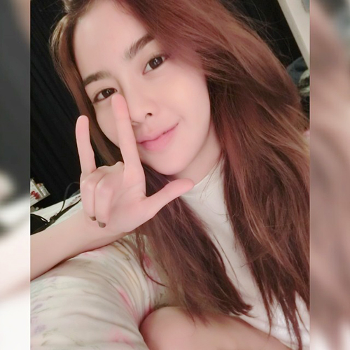 ไอซ์ ปรีชญา ไอซ์ ปรีชญา