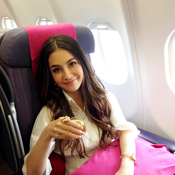 นาตาลี เจียรวนนท์ นาตาลี เจียรวนนท์