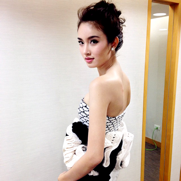 ปอย ตรีชฎา ปอย ตรีชฎา