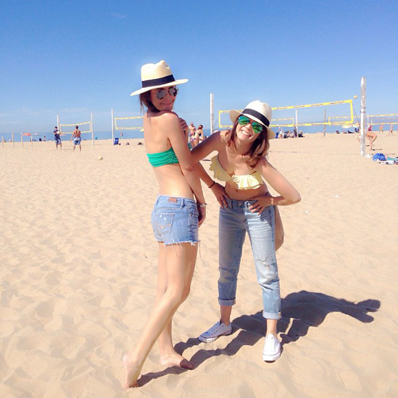 เอมี่ เอมมี่ เอมี่ เอมมี่