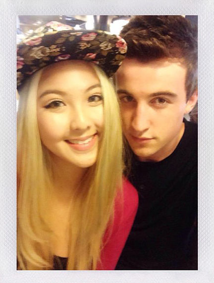 หวาย กามิกาเซ่ เบญจามิน ไบรอัน หวาย กามิกาเซ่ เบญจามิน ไบรอัน