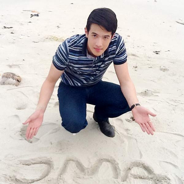 เจมส์ มาร์ เจมส์ มาร์