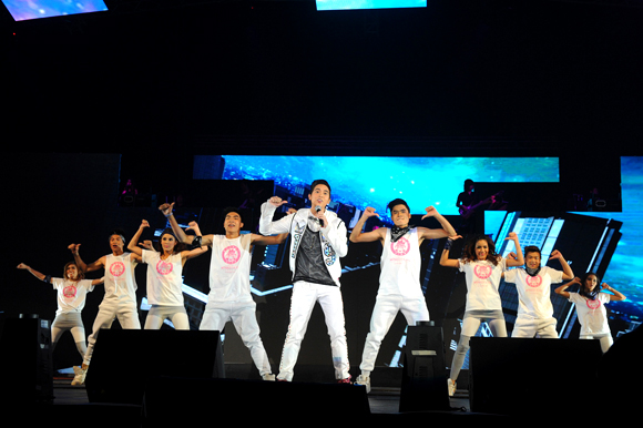 เจมส์ จิรายุ แฟนมีทติ้ง เจมส์ จิรายุ แฟนมีทติ้ง