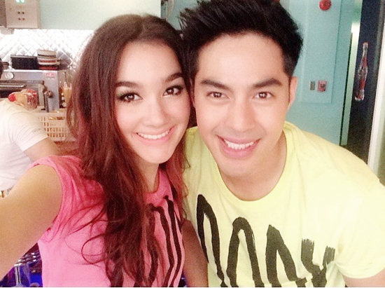 เดียร์น่า ฟลีโป ท็อป จรณ เดียร์น่า ฟลีโป ท็อป จรณ