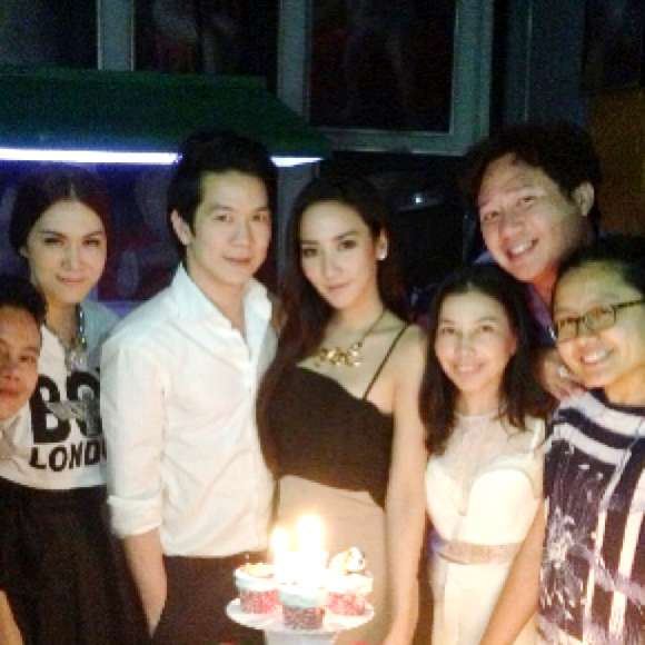 อั้ม แอมป์ อั้ม แอมป์