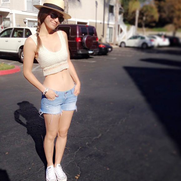 เอมมี่ มรกต เอมมี่ มรกต