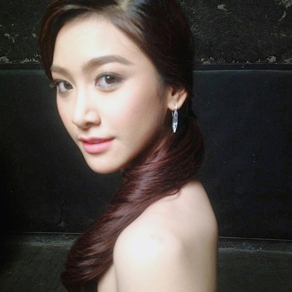 มุก ยุวิรัญญา สิงห์บุตราธนิธิ มุก ยุวิรัญญา สิงห์บุตราธนิธิ