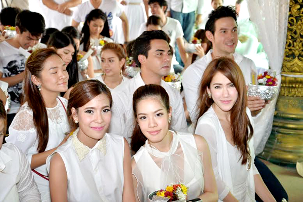 พิธีครอบครู ช่อง 7 พิธีครอบครู ช่อง 7