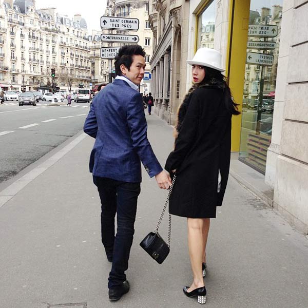 อั้ม พัชราภา แอมป์ พิธาน