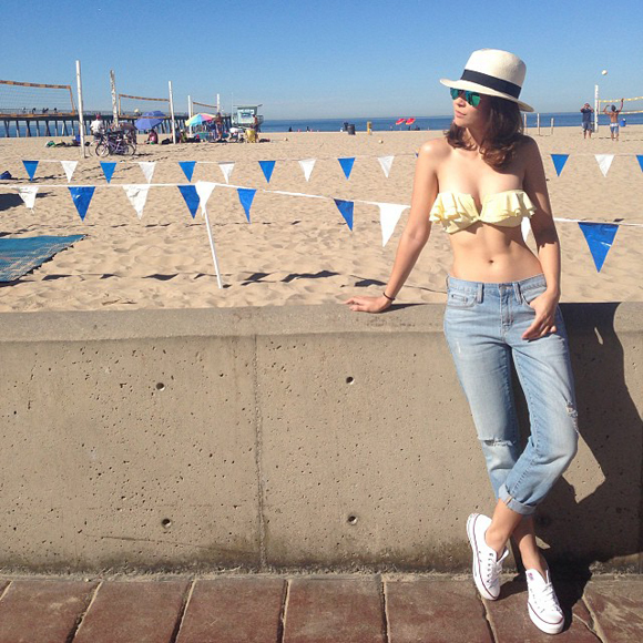 เอมี่ กลิ่นประทุม เอมี่ กลิ่นประทุม