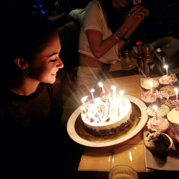 วันเกิด เอมี่ กลิ่นประทุม วันเกิด เอมี่ กลิ่นประทุม