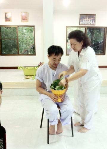 ติ๊ก เพลย์กราวด์ บวช ติ๊ก เพลย์กราวด์ บวช