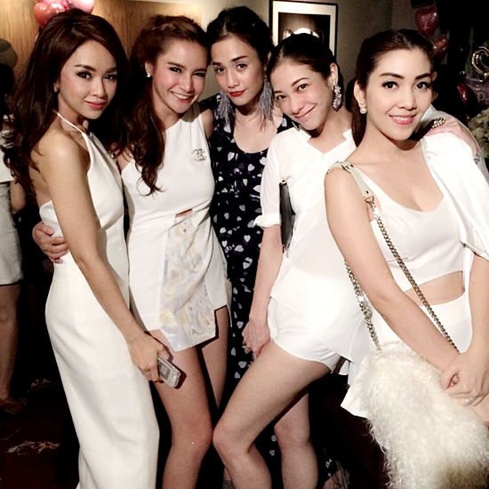 วันเกิดเมย์ พิชญ์นาฏ วันเกิดเมย์ พิชญ์นาฏ