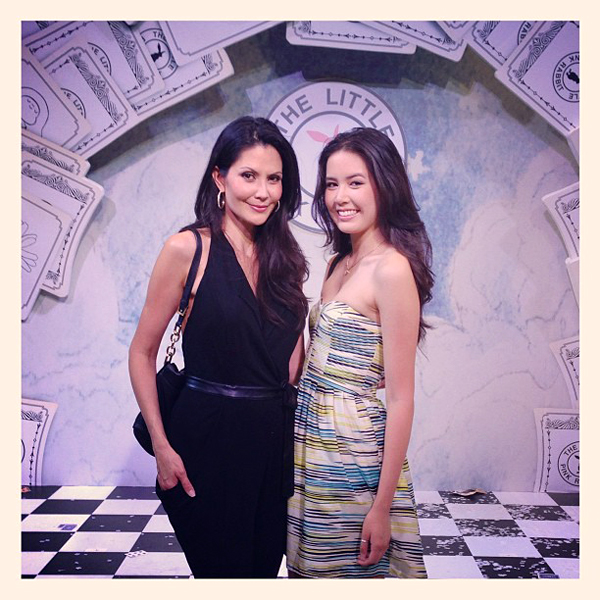 เจด้า จีน่า เจด้า จีน่า