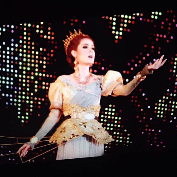 ขวัญ อุษามณี ละครเวที มหาชาติ มหาบุรุษ ขวัญ อุษามณี ละครเวที มหาชาติ มหาบุรุษ