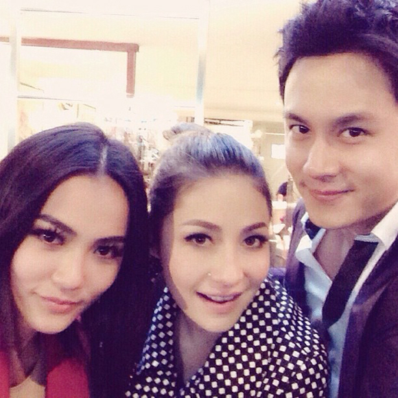 ฟลุค นาตาลี เที่ยวลอนดอน ฟลุค นาตาลี เที่ยวลอนดอน