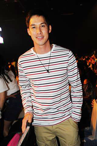เจมส์ จิรายุ แฟนมีทติ้ง เจมส์ จิรายุ แฟนมีทติ้ง