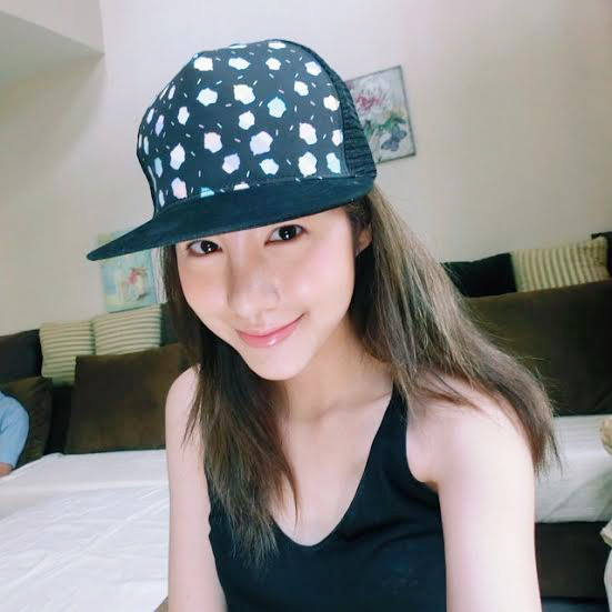 เอสเธอร์ สุปรีย์ลีลา เอสเธอร์ สุปรีย์ลีลา